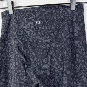 Lululemon Abstract Animal Print Leggings Gray Black Reflective Activewear